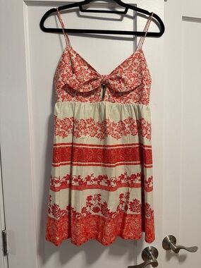 Alice + Olivia Cream and Red Floral Tie-Front Sundress